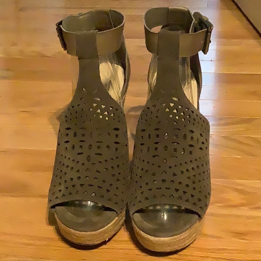 Marc Fisher Hasina perforated suede wedge platform sandals, size 10.